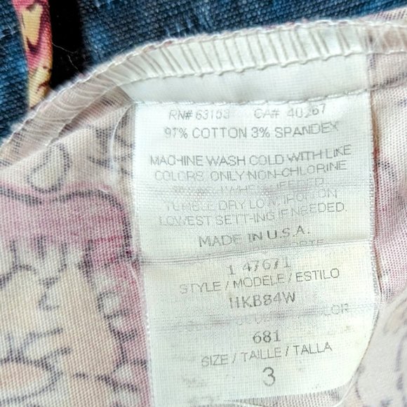 Darling pink floral 1950s style sundress by Rampage!  Great condition, size 3. - Picture 3 of 4